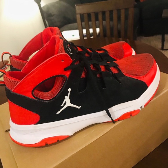 jordan hurricane shoes